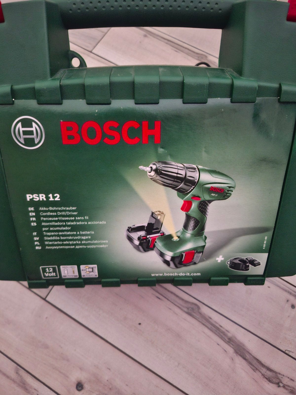 Bosch PSR 12 Cordless Drill with case, 2 batteries and charg, Ophalen of Verzenden, Boormachine