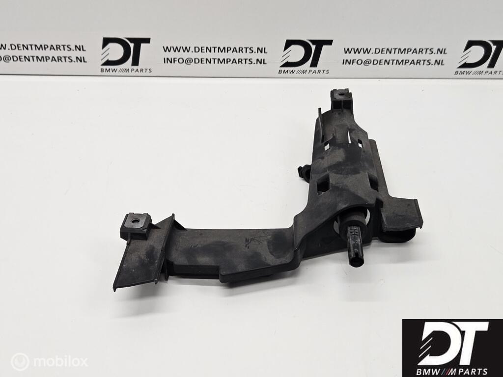 Koplamp houder links BMW 3-serie E46 63128380187, Auto-onderdelen, Gebruikt, Ophalen of Verzenden, BMW, BMW