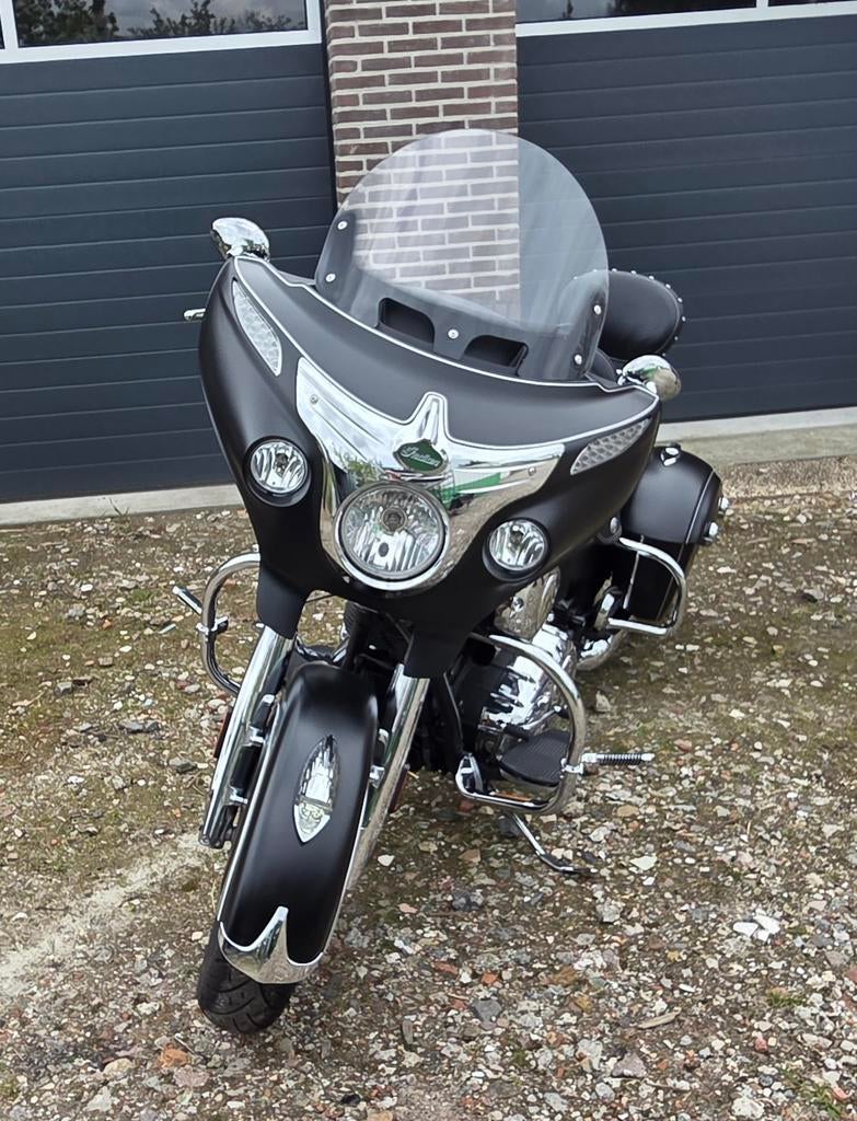 Indian Chieftain Black Smoke - Zeer mooie staat, Particulier, Toermotor
