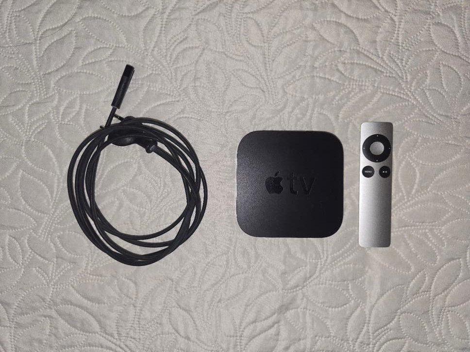 Apple TV (ouder model 2e of 3e gen) met afstandsbediening, Ophalen of Verzenden