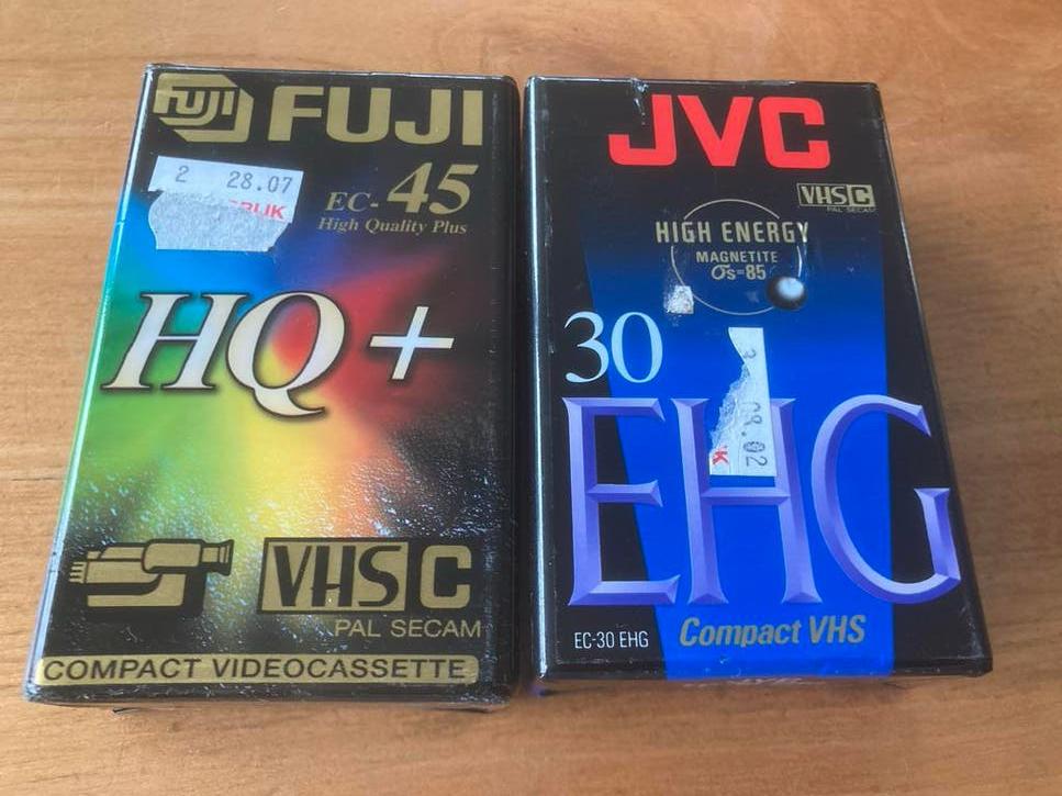 2x VHS-C Cassettes: Fuji HQ+ EC-45 & JVC EHGC 30, Ophalen of Verzenden