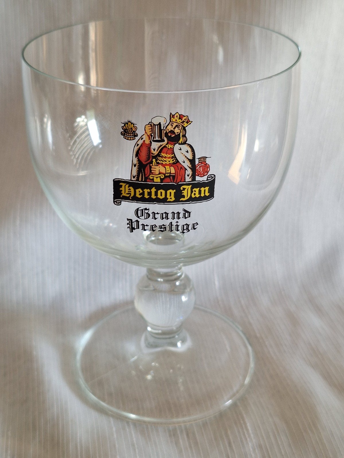 HERTOG JAN GRAND PRESTIGE glas, oude logo, Verzamelen, Glas en Borrelglaasjes, Ophalen of Verzenden, Zo goed als nieuw, Bierglas