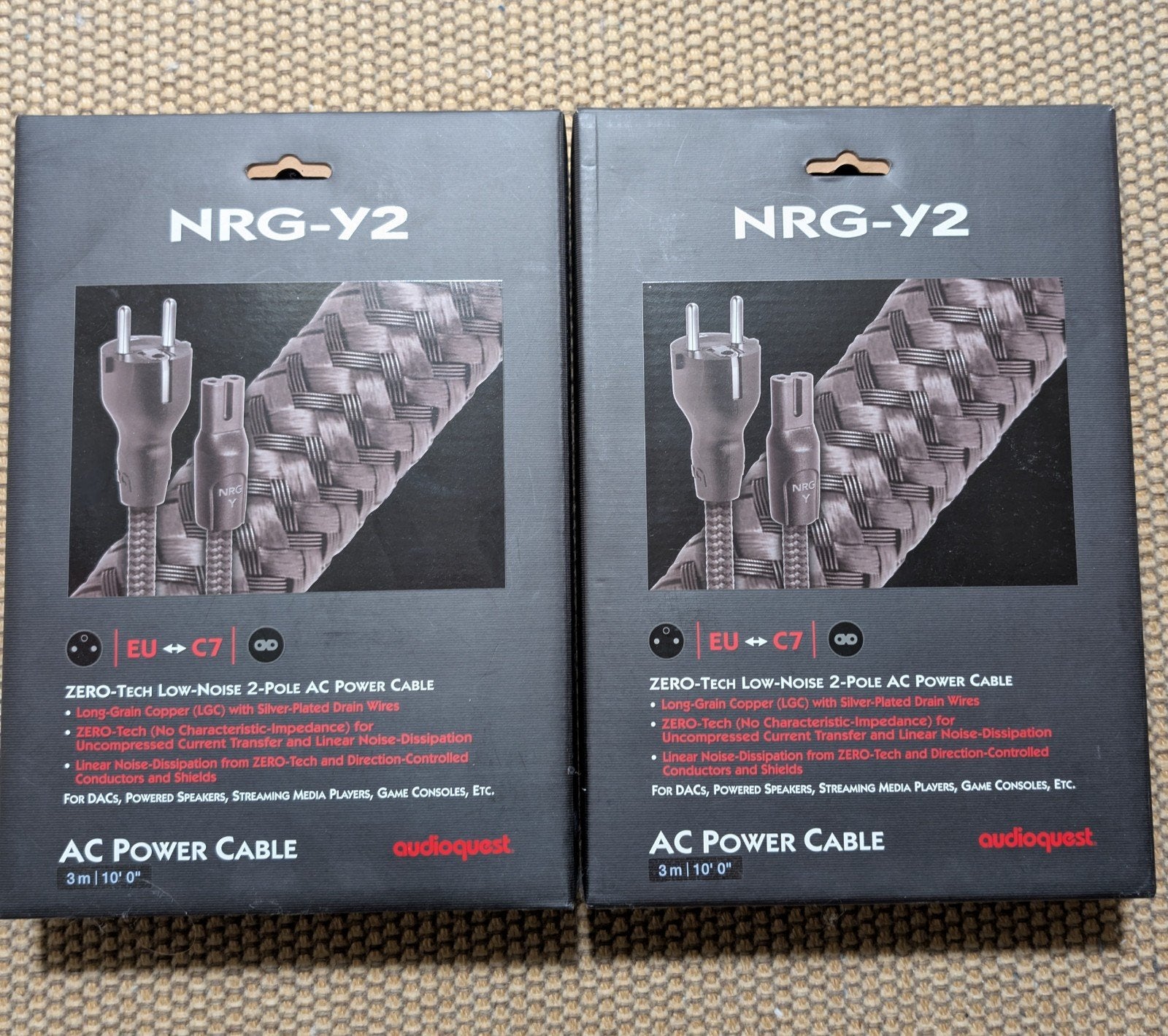 2 x AudioQuest NRG-Y2 AC Power Cable - 3 meter, Audio, Tv en Foto, Ophalen of Verzenden, Zo goed als nieuw, 2 tot 5 meter, Overige kabels