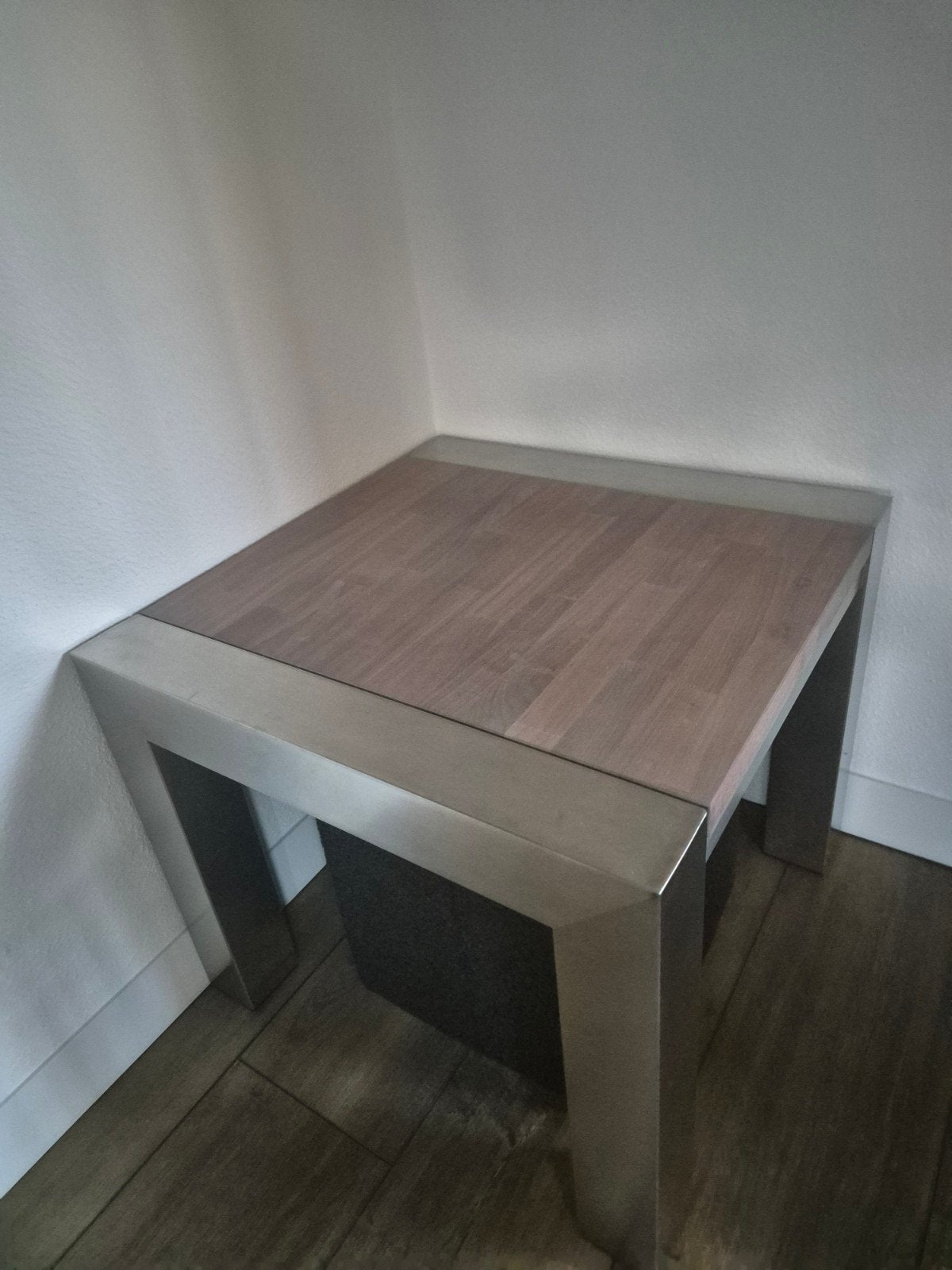 Bijzettafel 60x60 cm - Hout en Metaal, Ophalen, Gebruikt, Vierkant, 55 tot 75 cm