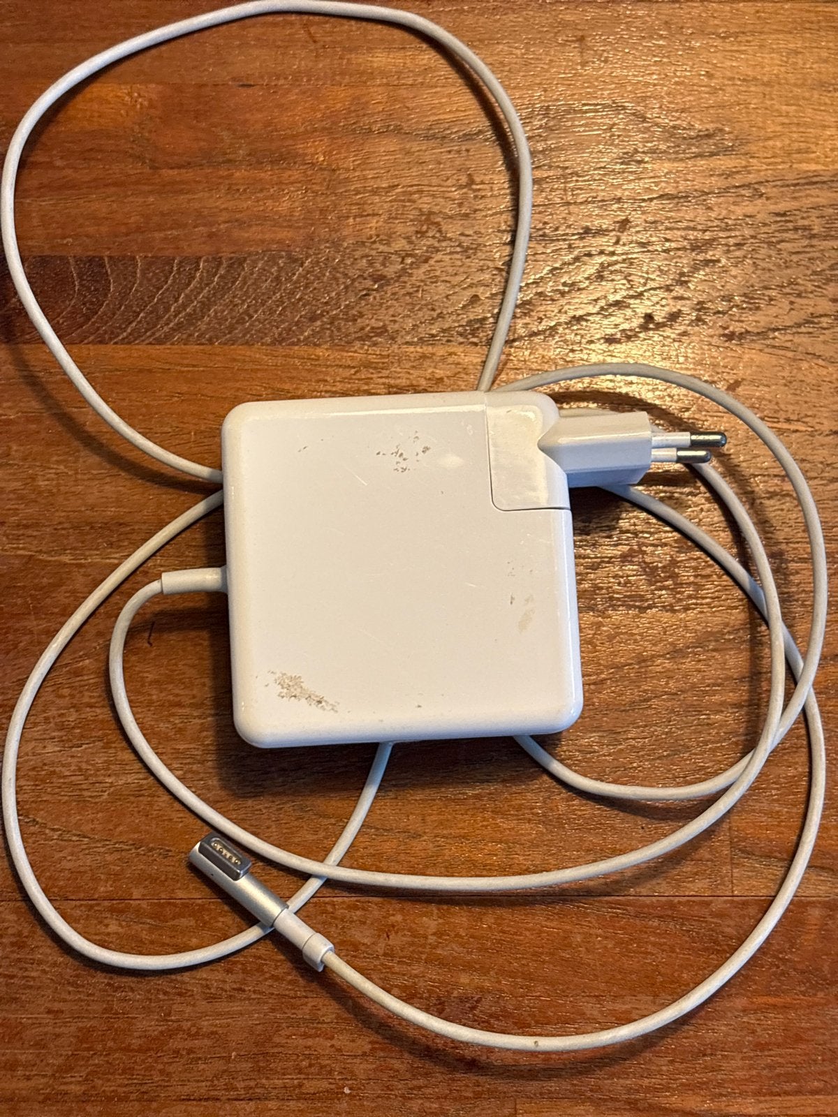 Apple MacBook oplader MagSafe 2, Computers en Software, Laptop-opladers, Ophalen of Verzenden, Gebruikt