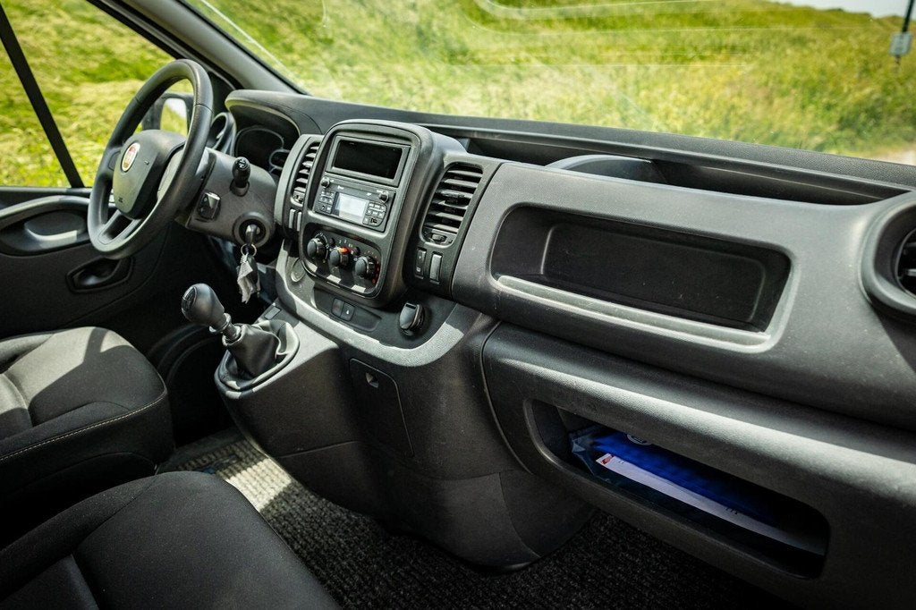 Fiat Talento 1.6 MJ L1H1 Actual |Nap |3 Persoons |Trekhaak, Auto's, Bestelauto's, Gebruikt, Euro 6, 2000 kg, Origineel Nederlands
