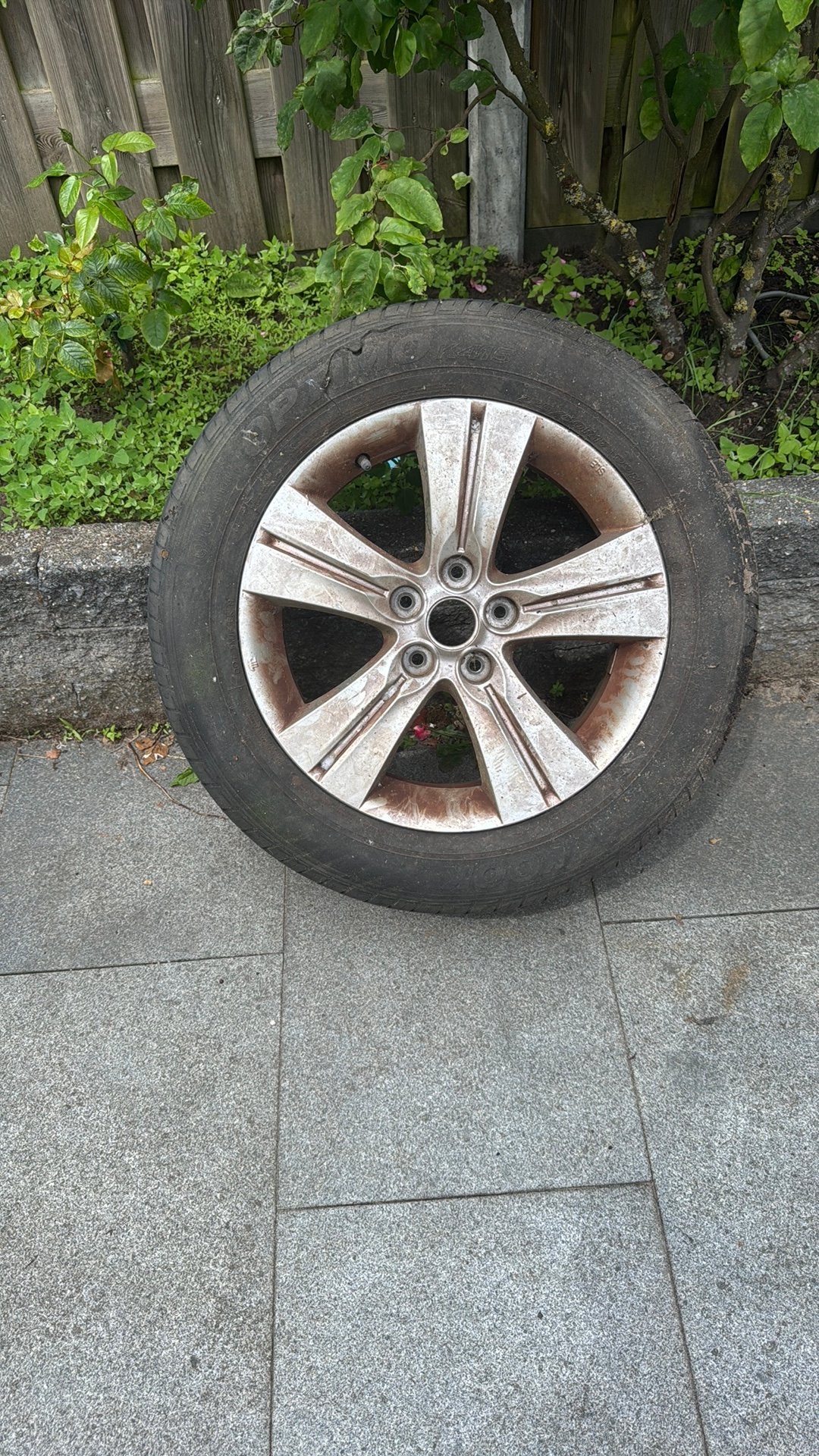 Kia sportage velgen 2 stuks, Auto-onderdelen, Banden en Velgen, Ophalen, Gebruikt, 255 mm, Velg(en)
