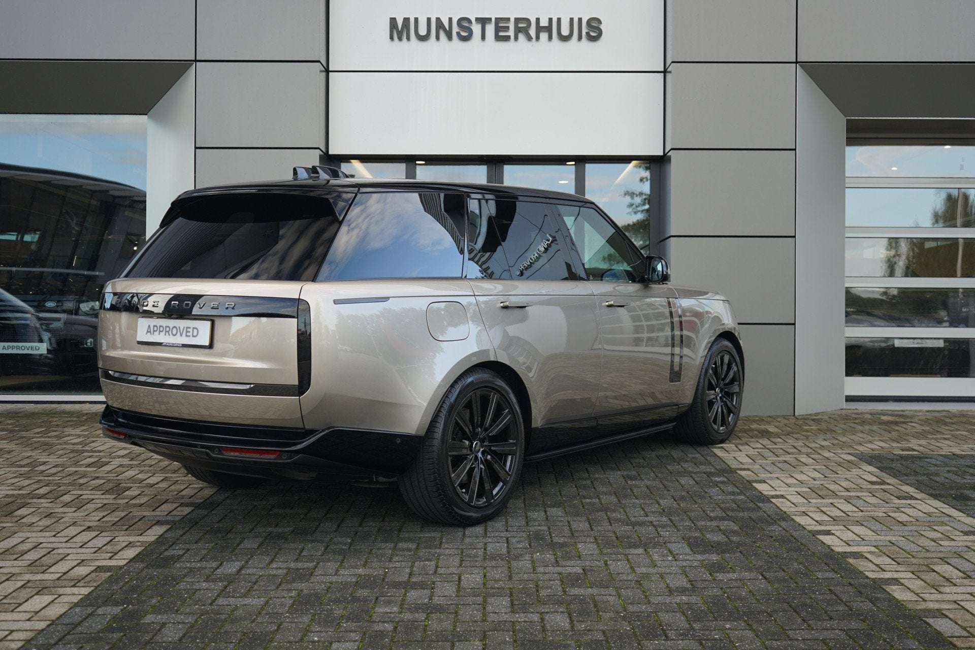 Land Rover Range Rover 3.0 P550e Autobiography PHEV | Elektr, Auto's, Automaat, 12 maanden, Gebruikt, Overige kleuren