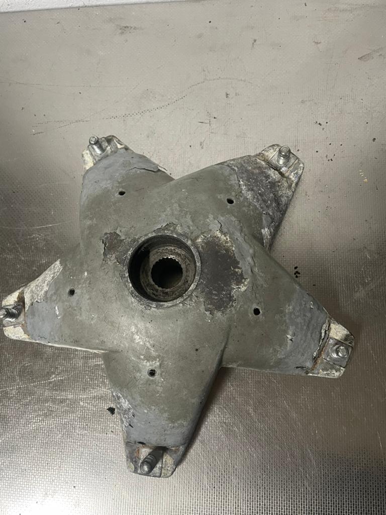 piaggio skipper achter velg naaf, Ophalen