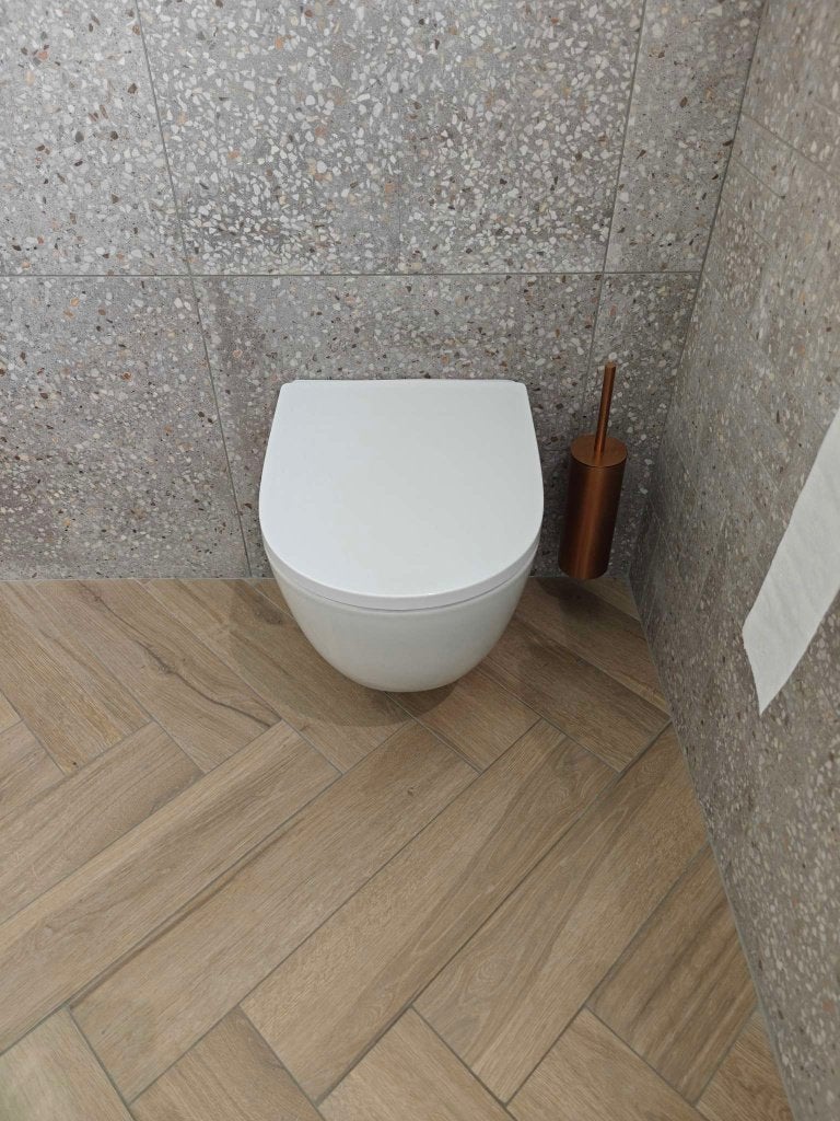 Wandcloset Roca Ona Rimless, Ophalen, Nieuw, Toilet