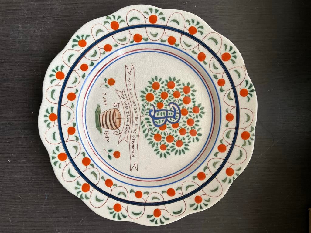 Bord Koninklijk Huis 1937 - Juliana en Bernhard, Ophalen