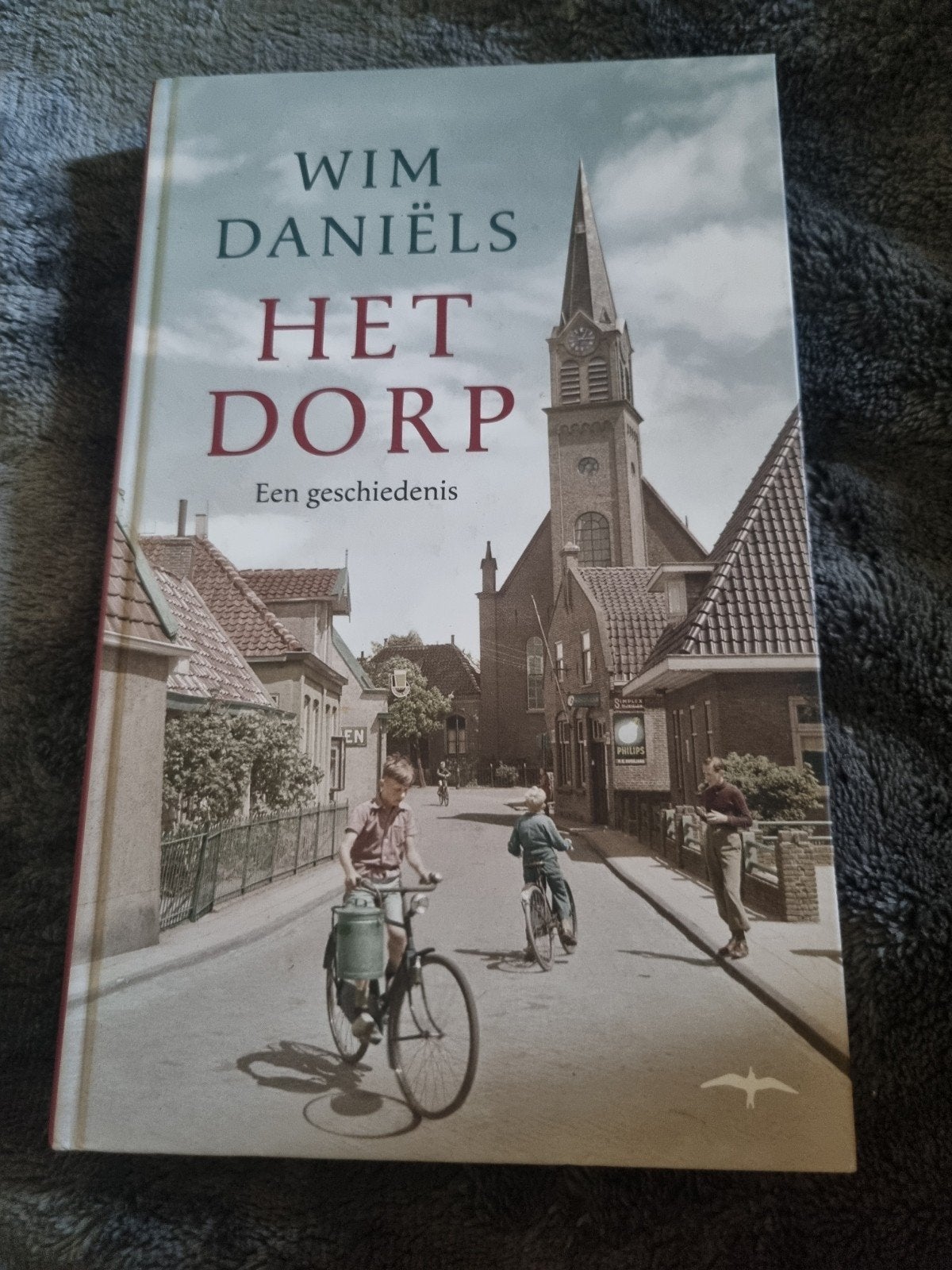 Wim Daniëls - Het dorp, Boeken, Ophalen of Verzenden, Zo goed als nieuw, Wim Daniëls