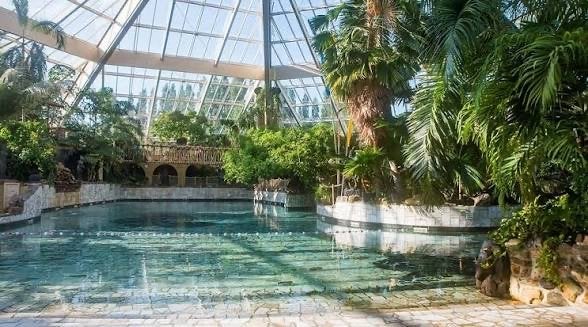 4x entree CenterParcs de Eemhof gezocht 25-8, Drie personen of meer, Ticket of Toegangskaart