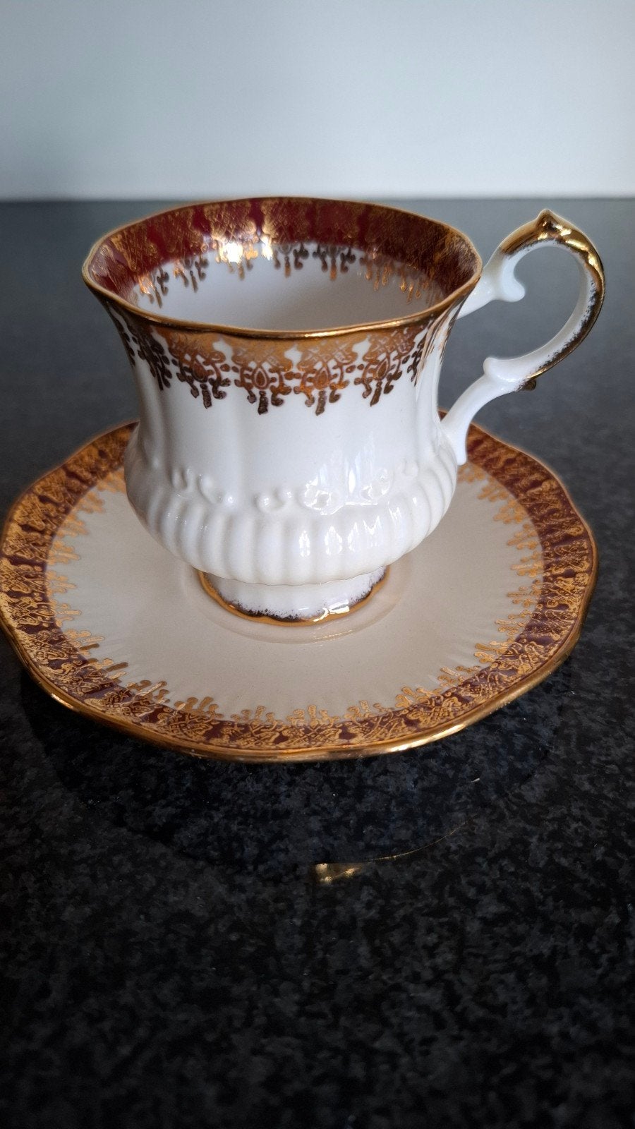 Elizabethan Fine Bone China Kop en Schotel, Ophalen of Verzenden
