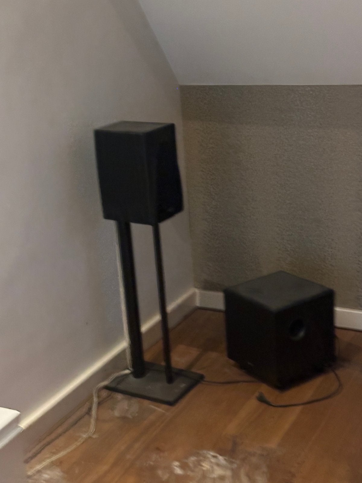 Mirage speakers op standaard. Inc subwoofer, Audio, Tv en Foto, Ophalen of Verzenden, Zo goed als nieuw, Subwoofer, Overige merken