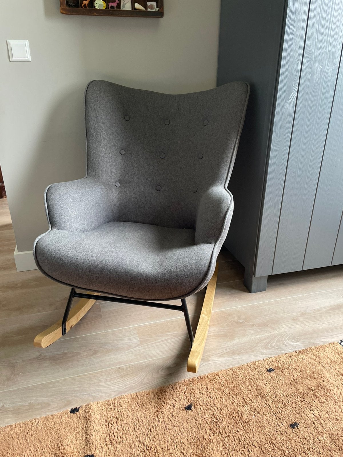 schommelstoel, Huis en Inrichting, Stoelen, Ophalen, Zo goed als nieuw, Hout, Eén