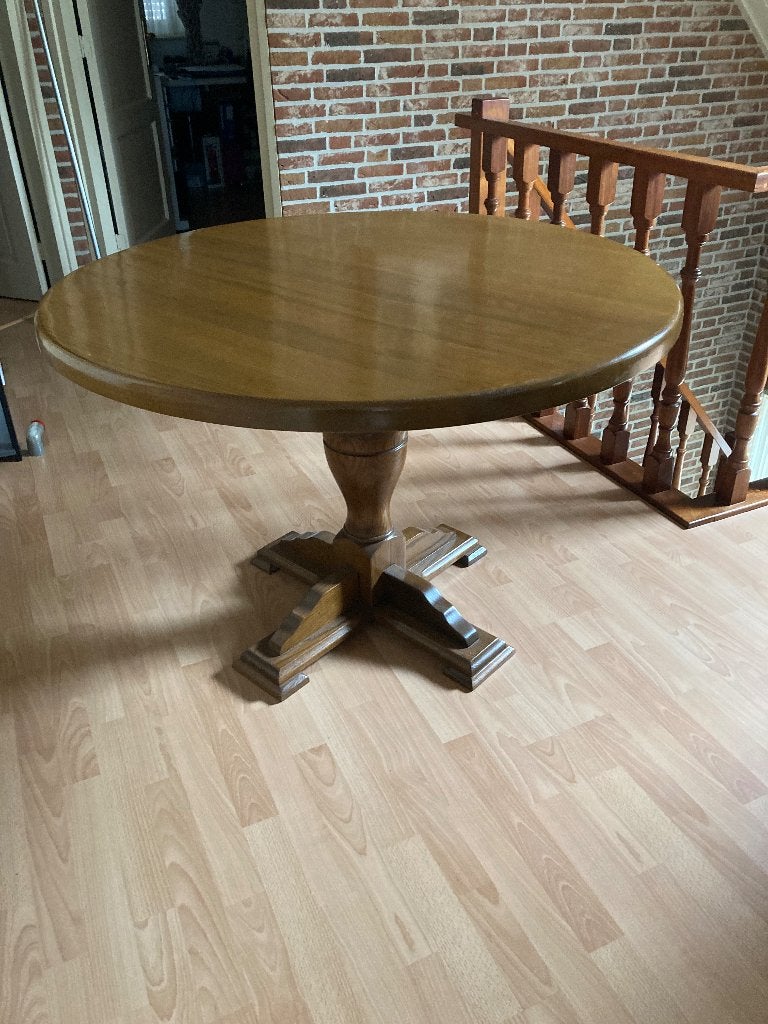 Ronde Stevige Eettafel., Ophalen, Zo goed als nieuw, Rond, Hout