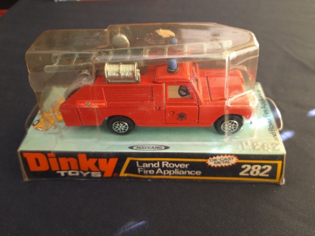 Dinky Toys Land Rover brandweer – Mint in blister, Ophalen of Verzenden, Zo goed als nieuw, Auto, Dinky Toys