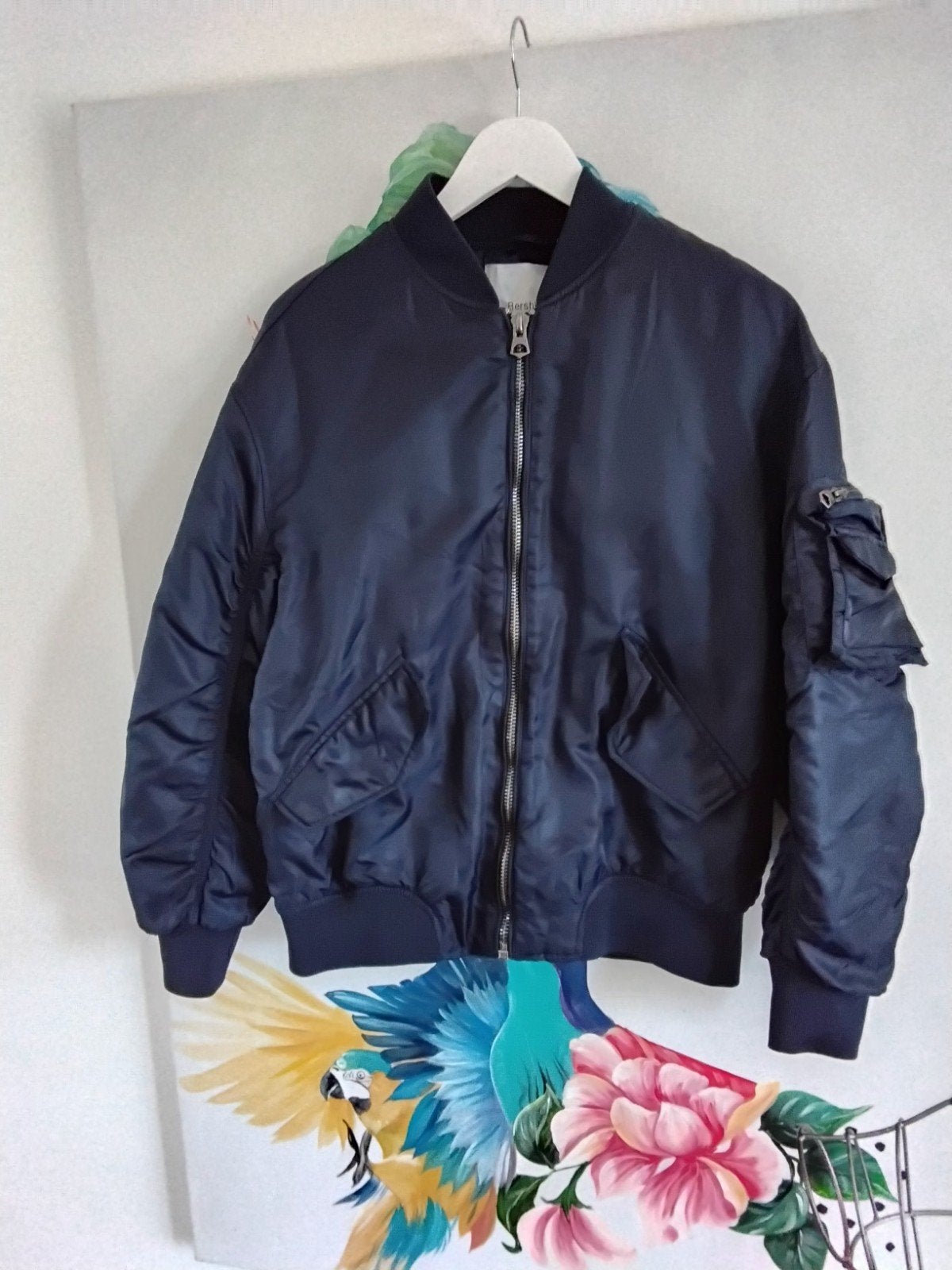 Mooie donkerblauwe bomberjack - valt als maat L merk Bershka, Kleding | Dames, Maat 42/44 (L), Bershka, Zo goed als nieuw, Verzenden
