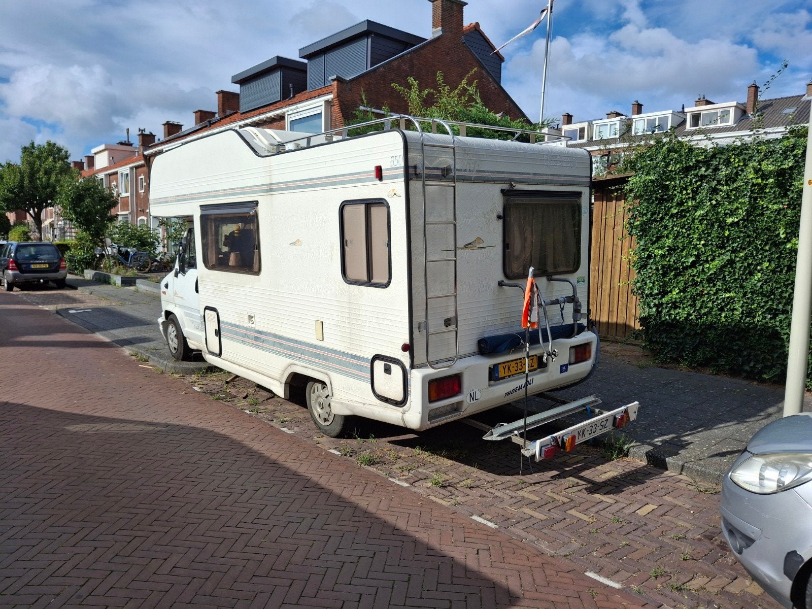 Peugeot J5 met rapido opbouw., Standaard zit, Ringverwarming, Achteruitrijcamera, Audio installatie