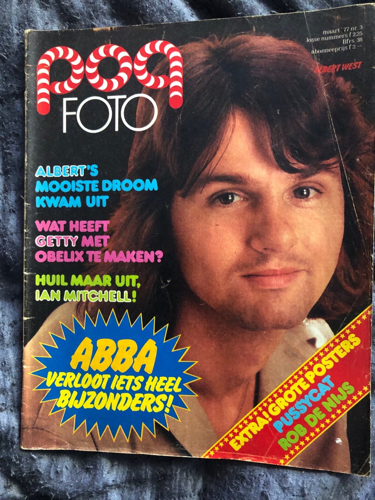 Popfoto maart '77 nr 3 - Compleet (zonder poster), Ophalen of Verzenden, Gelezen, Muziek, Film of Tv
