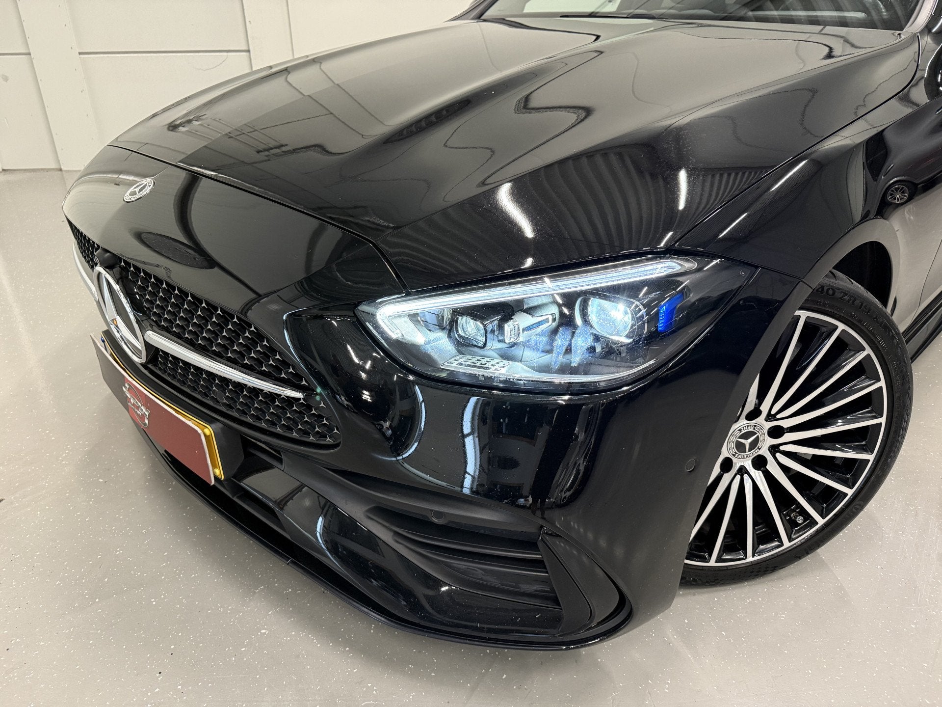 Mercedes-Benz C-Klasse Estate 200 AMG Line PANO/HEAD-UP/VOL-, Automaat, Dealer onderhouden, Met garantie (alle), Zwart