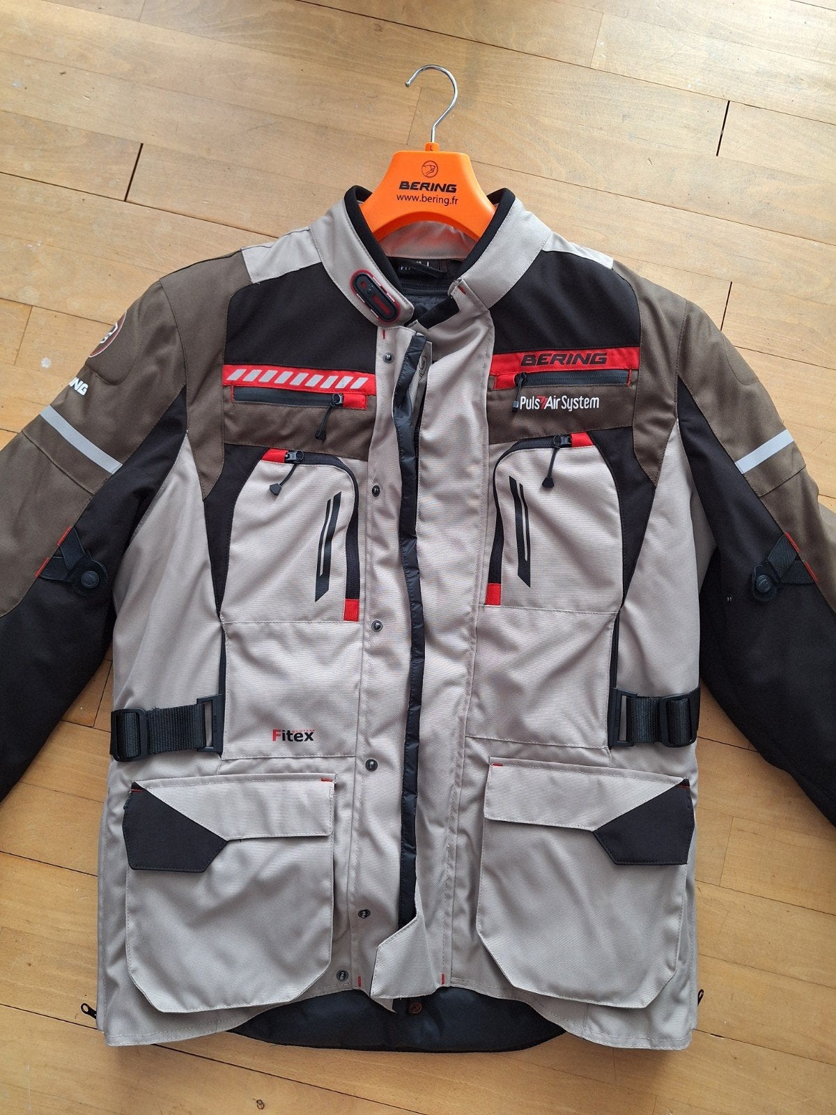 NIEUW Bering Motor jas L, Jas | textiel, Dames, Ophalen of Verzenden, Nieuw zonder kaartje