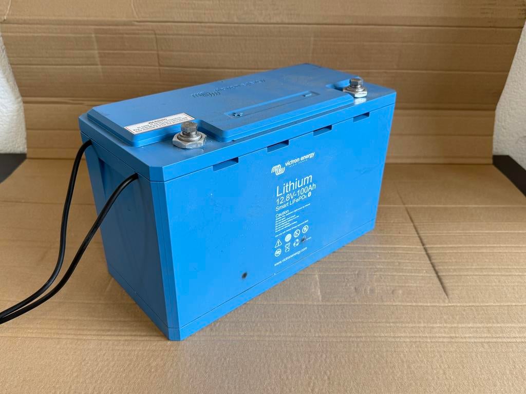 Victron LiFepo4 accu 12.8v 100ah | gebruikt, Audio, Tv en Foto, Accu's en Batterijen, Ophalen, Gebruikt