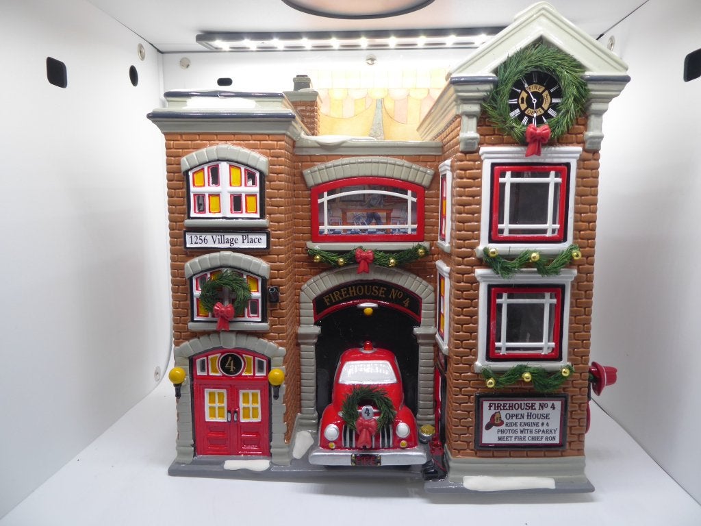 Department 56 - Firehouse no 4, Diversen, Kerst, Ophalen, Nieuw