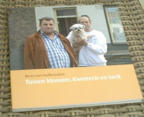 Tussen klooster, Kwetterie en kerk. Tilburg. Oudheusden., Boeken, Ophalen of Verzenden, Zo goed als nieuw