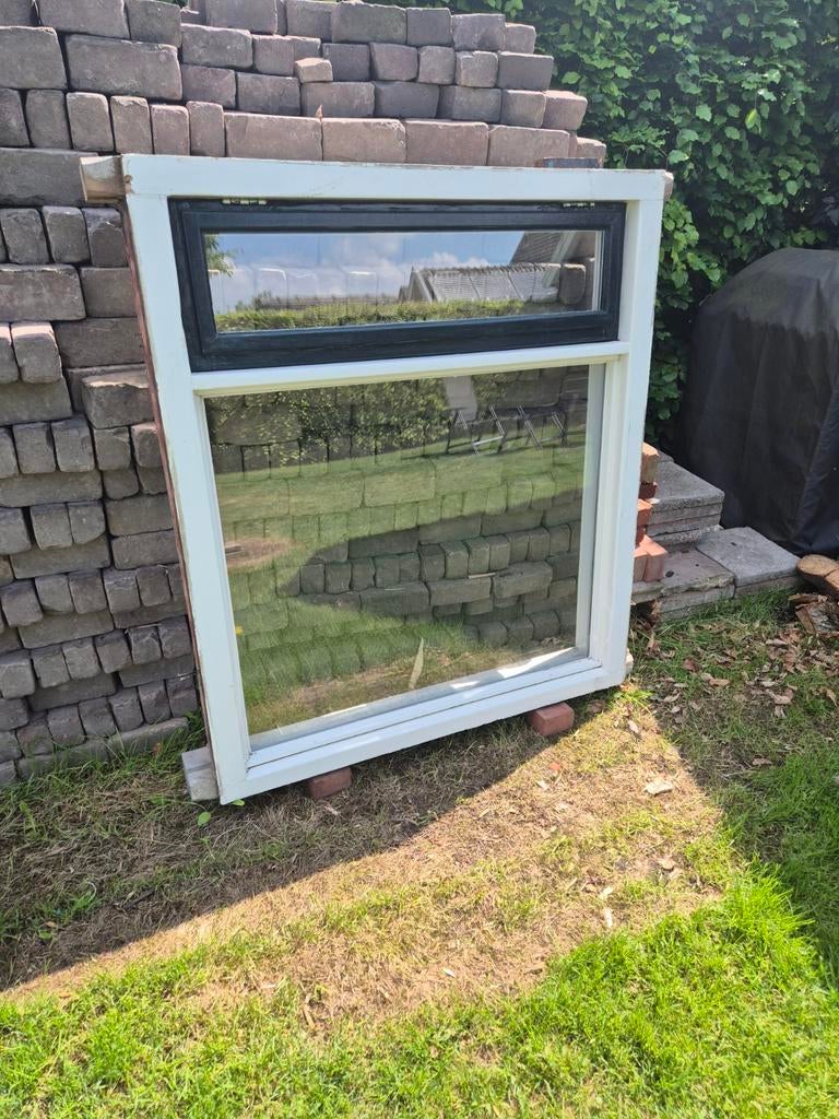 Kozijn jaren '30 woning met dubbelglas uit 2016, Ophalen, Gevelraam of Ruit, Gebruikt, 120 tot 160 cm