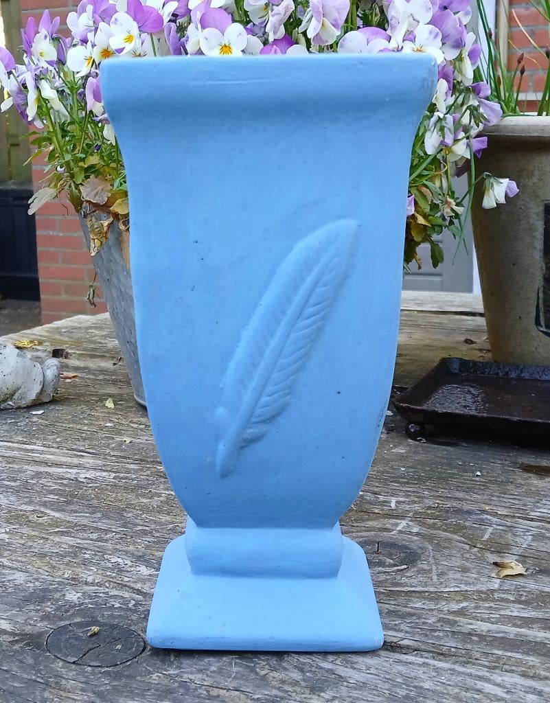 Hoge bloempot (geverfd?), Tuin en Terras, Gebruikt, Binnen, Ophalen of Verzenden, Overige vormen