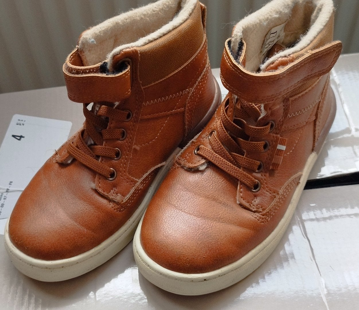 gevoerde schoen maat 28, Kinderen en Baby's, Kinderkleding | Schoenen en Sokken, Ophalen of Verzenden, Scapino, Jongen, Laarzen