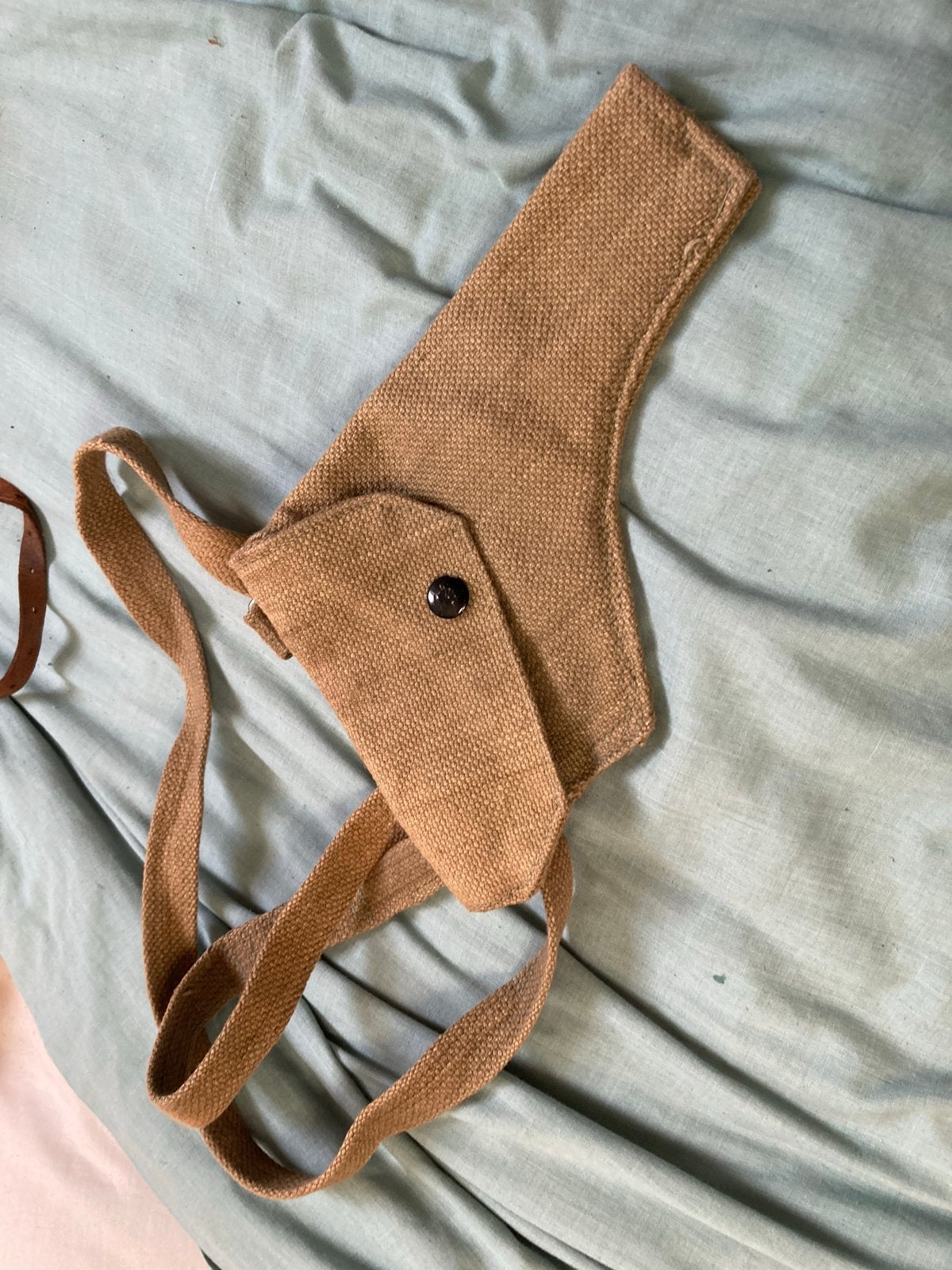 Naoorlogs Holster van Soepel Canvas met Schouderriem, Ophalen of Verzenden, Overige soorten, Overige gebieden, Overige typen