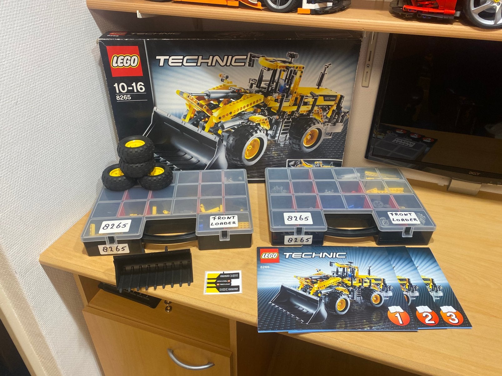 Lego technic 8265 front loader + doos en boekjes, Ophalen of Verzenden, Zo goed als nieuw