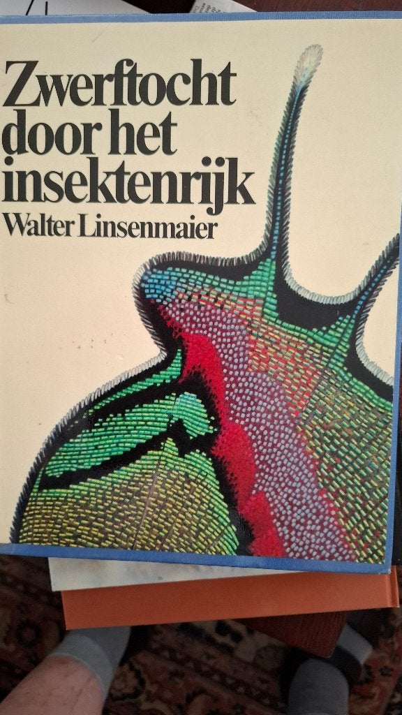Zwerftocht door het insektenrijk, Ophalen of Verzenden, Zo goed als nieuw