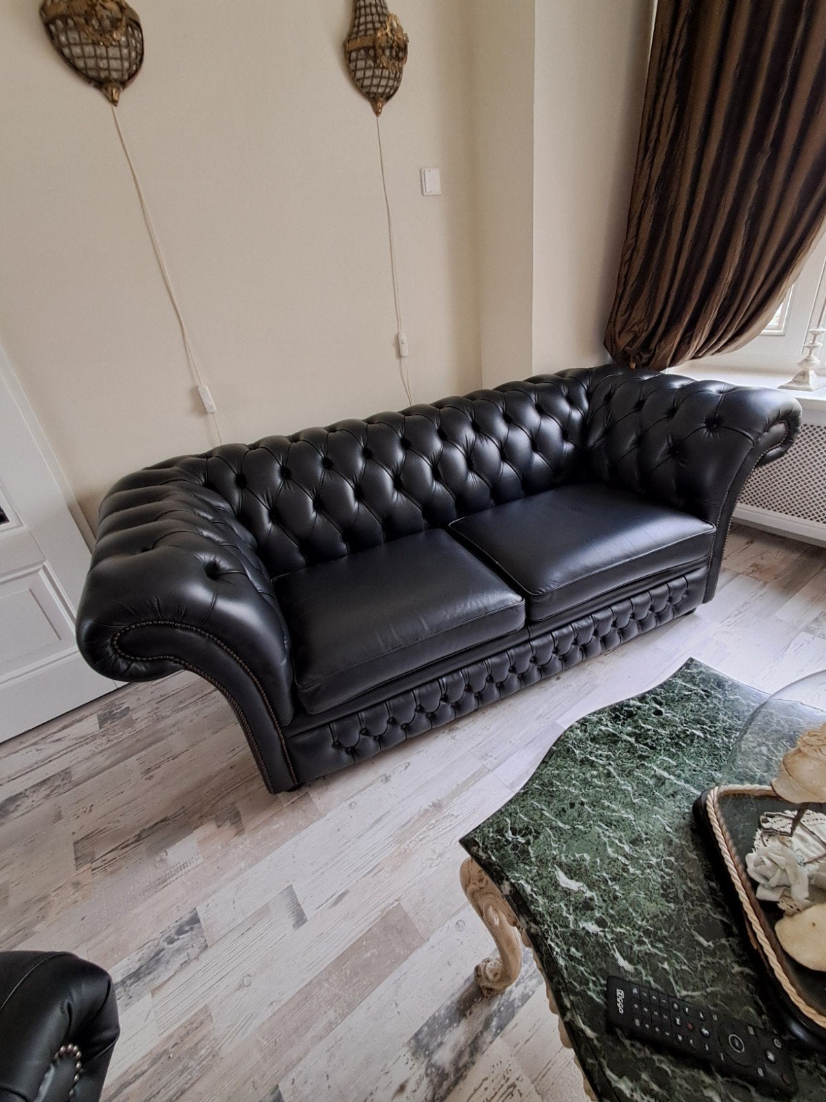 springvale chesterfield 2.5 zit, Huis en Inrichting, Ophalen, Tweepersoons, 75 tot 100 cm, Zo goed als nieuw