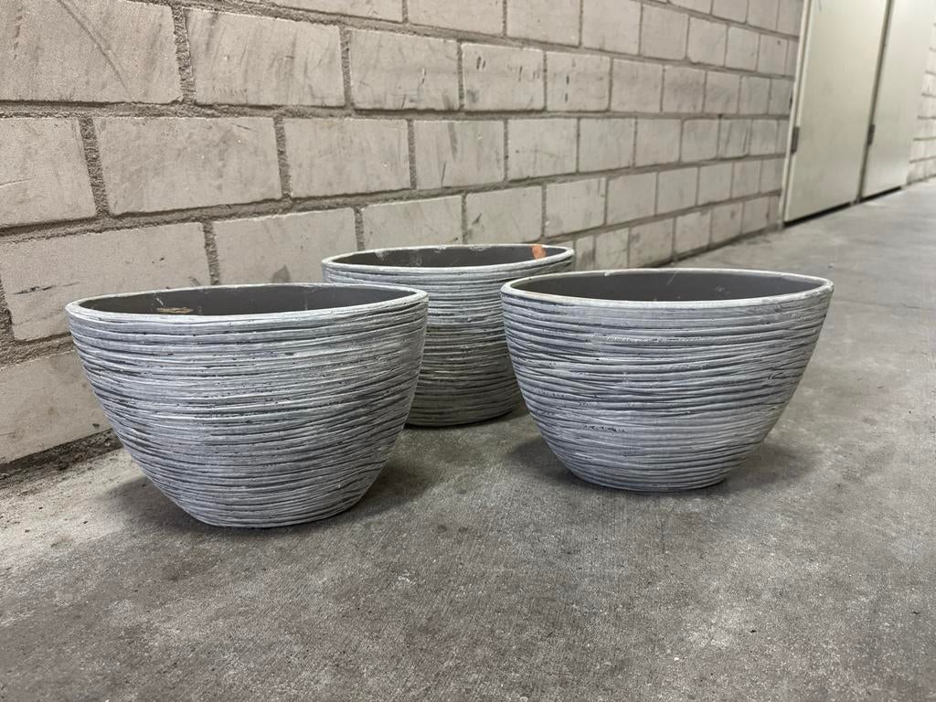3 grijze bloempotten 15x30cm, Tuin en Terras, Gebruikt, Binnen, Minder dan 40 cm, Overige vormen