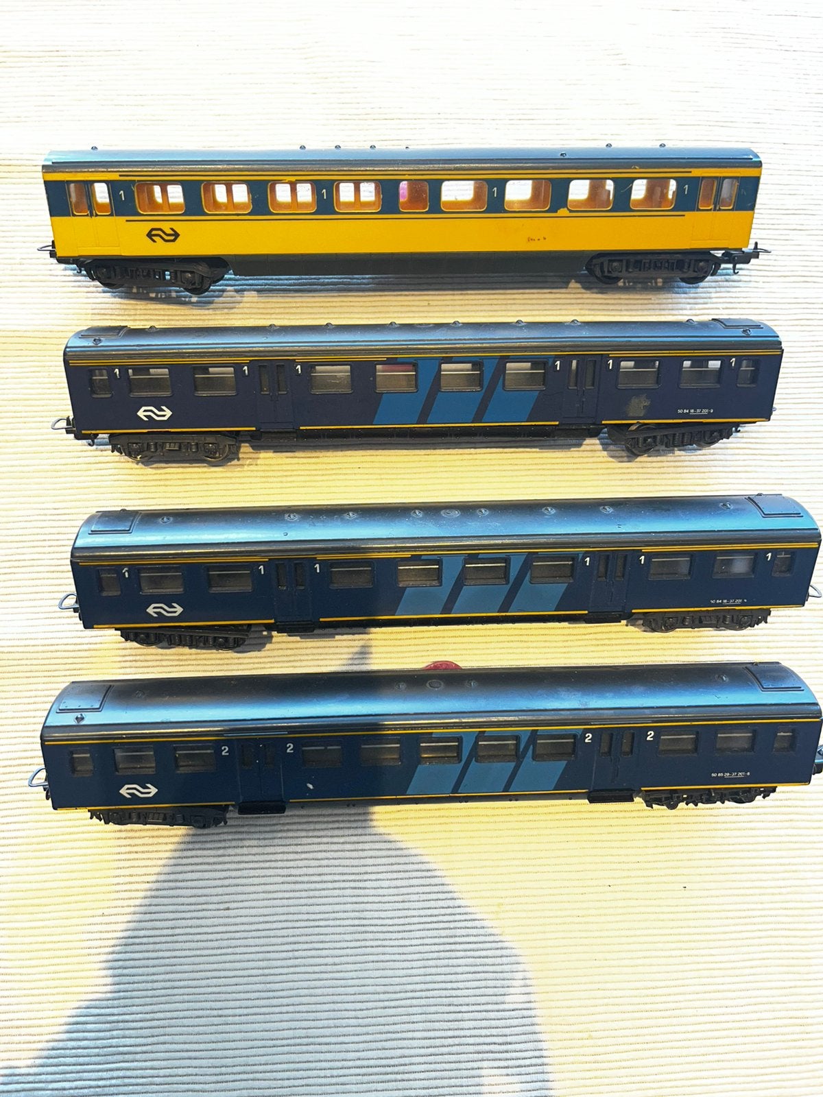 4 Lima NS wagons - Modelspoorbaan, Gebruikt, Wagon, Ophalen of Verzenden, NS