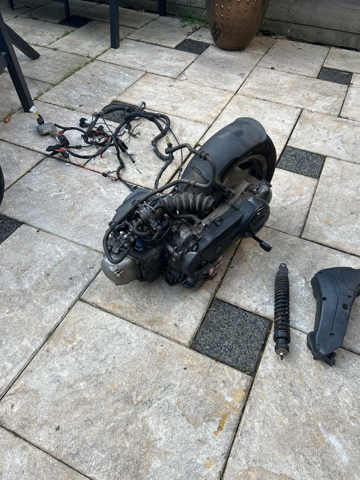 Scooter motorblok 80cc injectie met kabelboom, Ophalen, Gebruikt, Blok