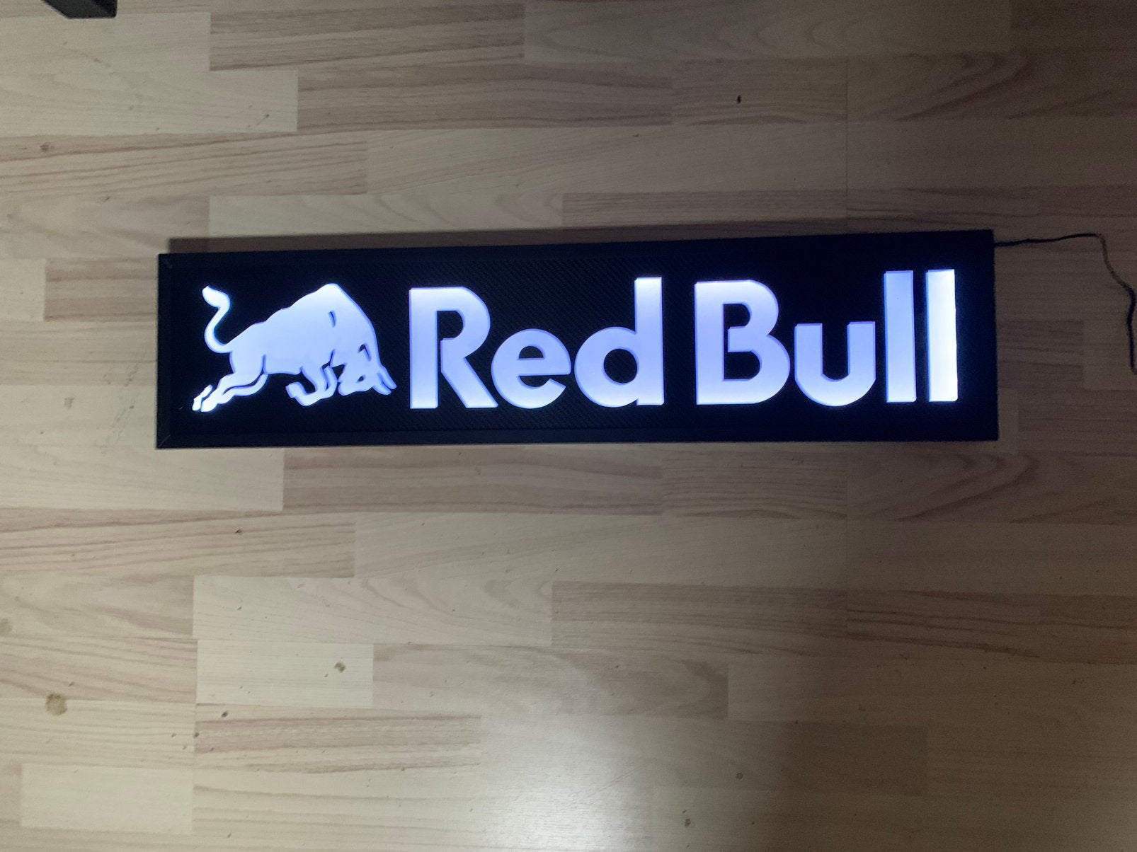 Red bull verlichting, Ophalen of Verzenden, Zo goed als nieuw, Lichtbak of (neon) lamp
