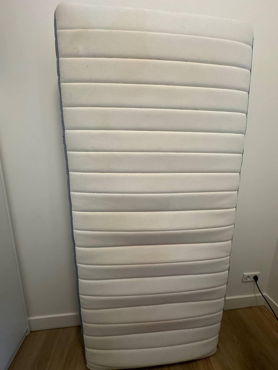 Comfortabel matras, 90 cm, Eenpersoons, Ophalen of Verzenden, Zo goed als nieuw