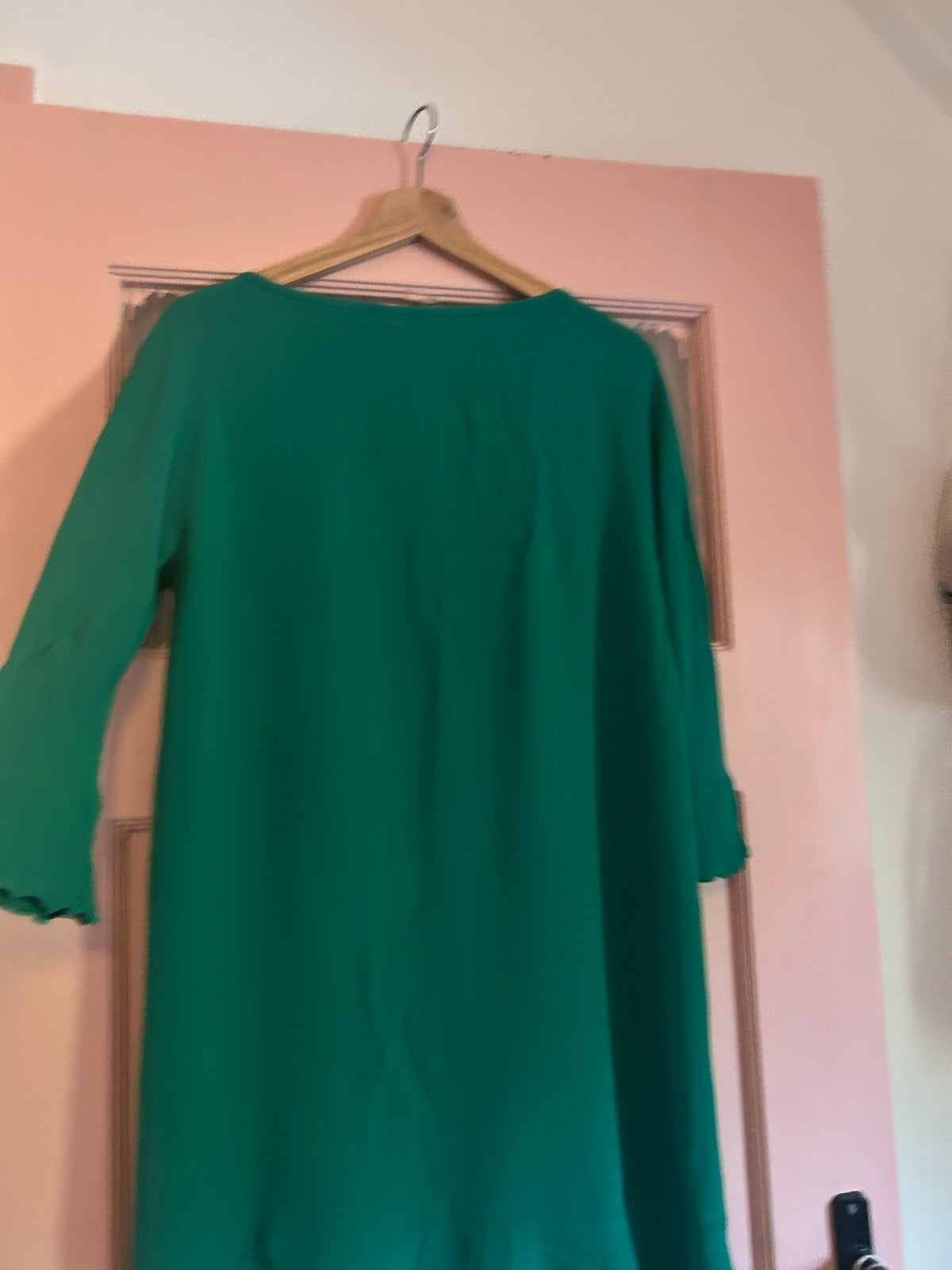 Groene Vanilia jurk maat M, Gedragen, Boven de knie, Groen, Ophalen