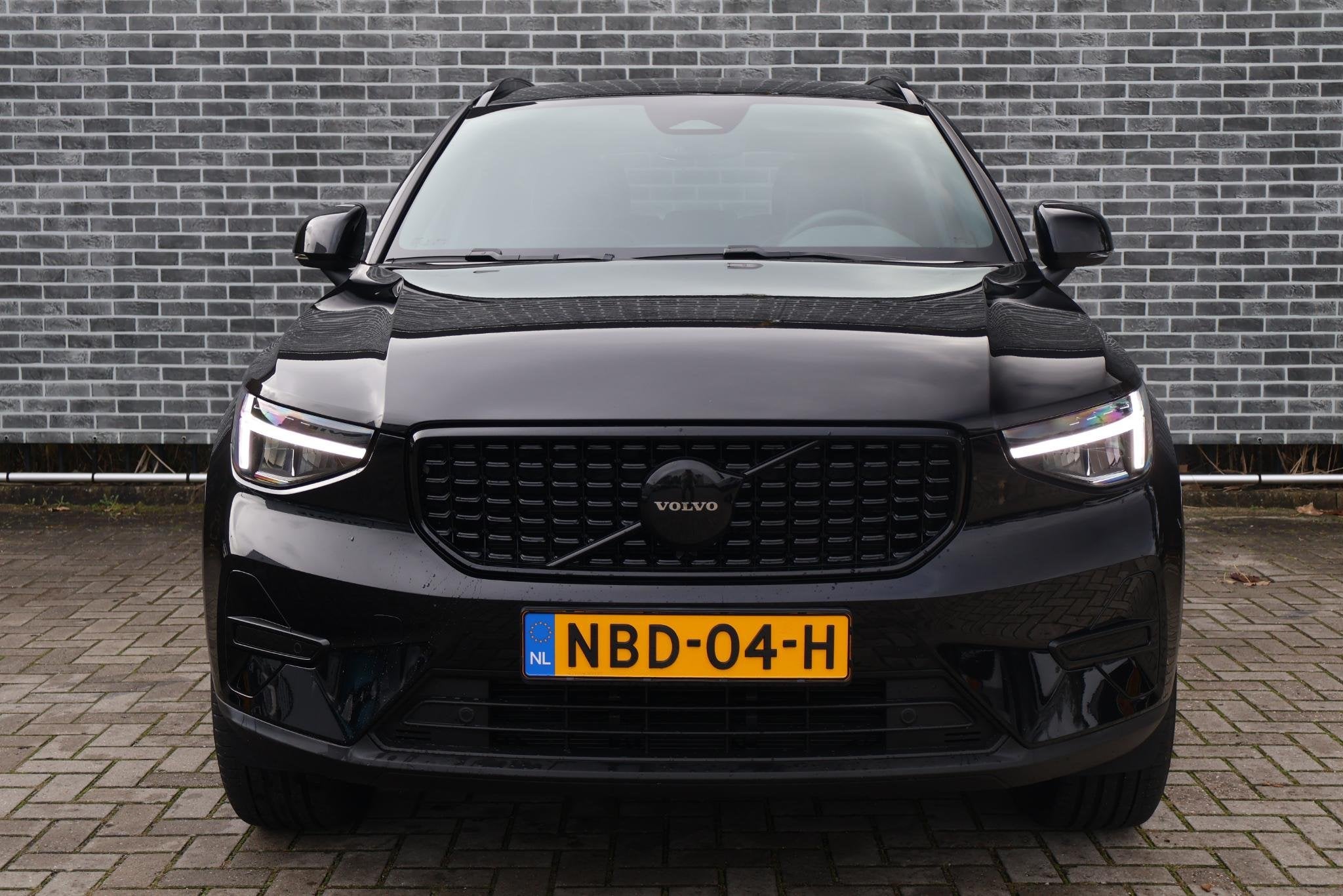 Volvo XC40 2.0 B3 Plus Black Edition | Adaptieve Cruise Cont, Auto's, Gebruikt, Euro 6, 4 cilinders, Leder en Stof