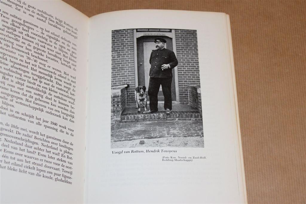 Cleyn Eilant Rottum [1967] — Verhalen van de Eilandvoogd, Ophalen of Verzenden, Gelezen