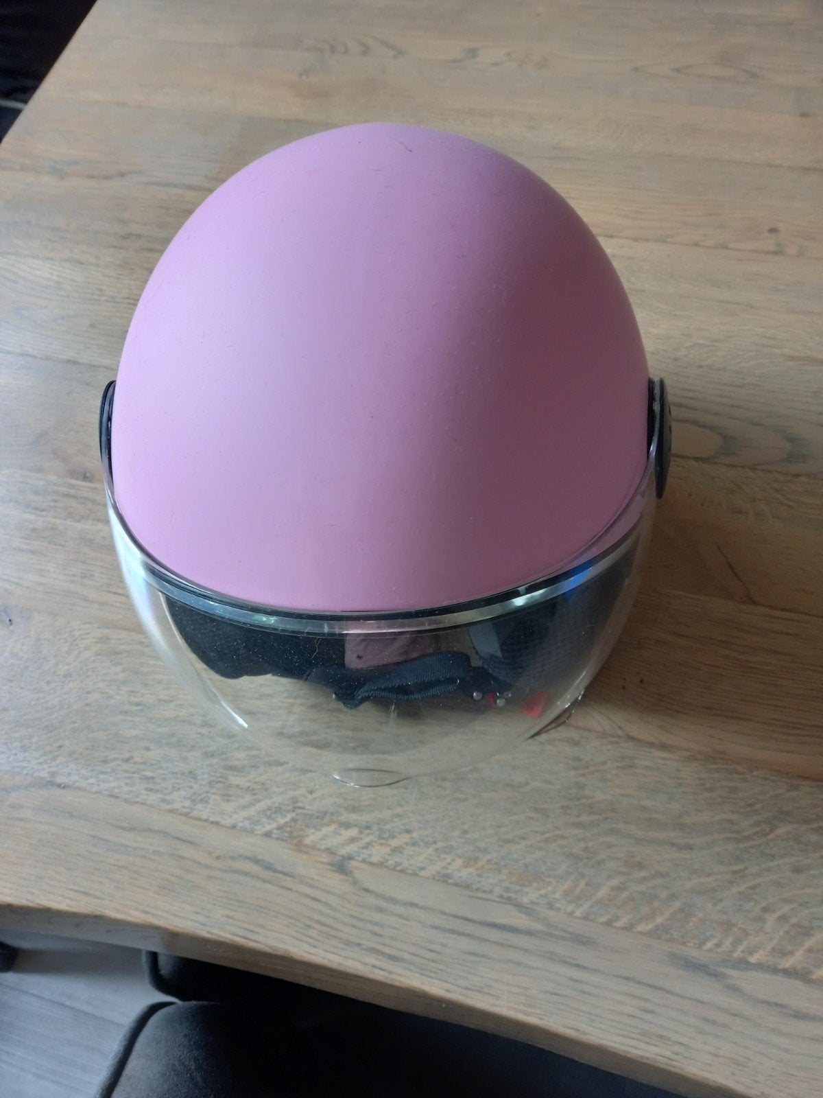 Vind scooterhelm, Fietsen en Brommers, Brommerhelmen, Ophalen, Zo goed als nieuw, Small, Vinz Helmets