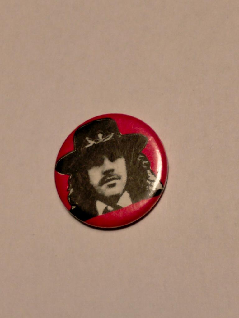 Normaal Bennie Jolink vintage logo button Hoken KLEIN, Verzamelen, Ophalen of Verzenden, Gebruikt