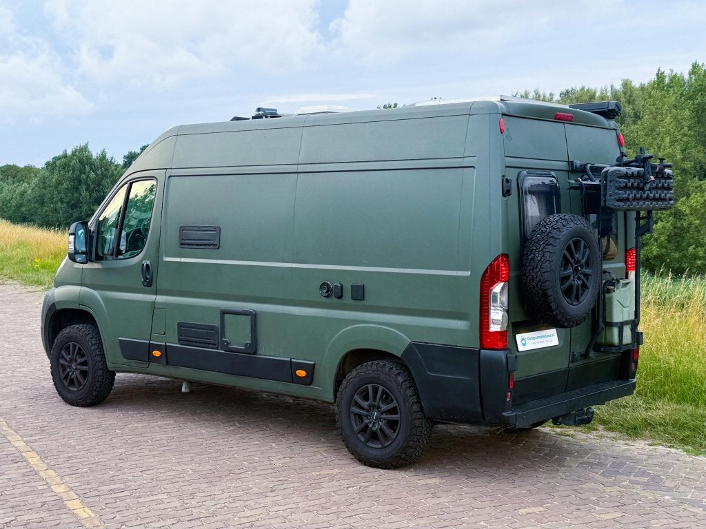 Dethleffs Globecar 540 Zonnepanelen, Uniek, Luifel, Buscamper of Camperbus, Ringverwarming, Tot en met 2