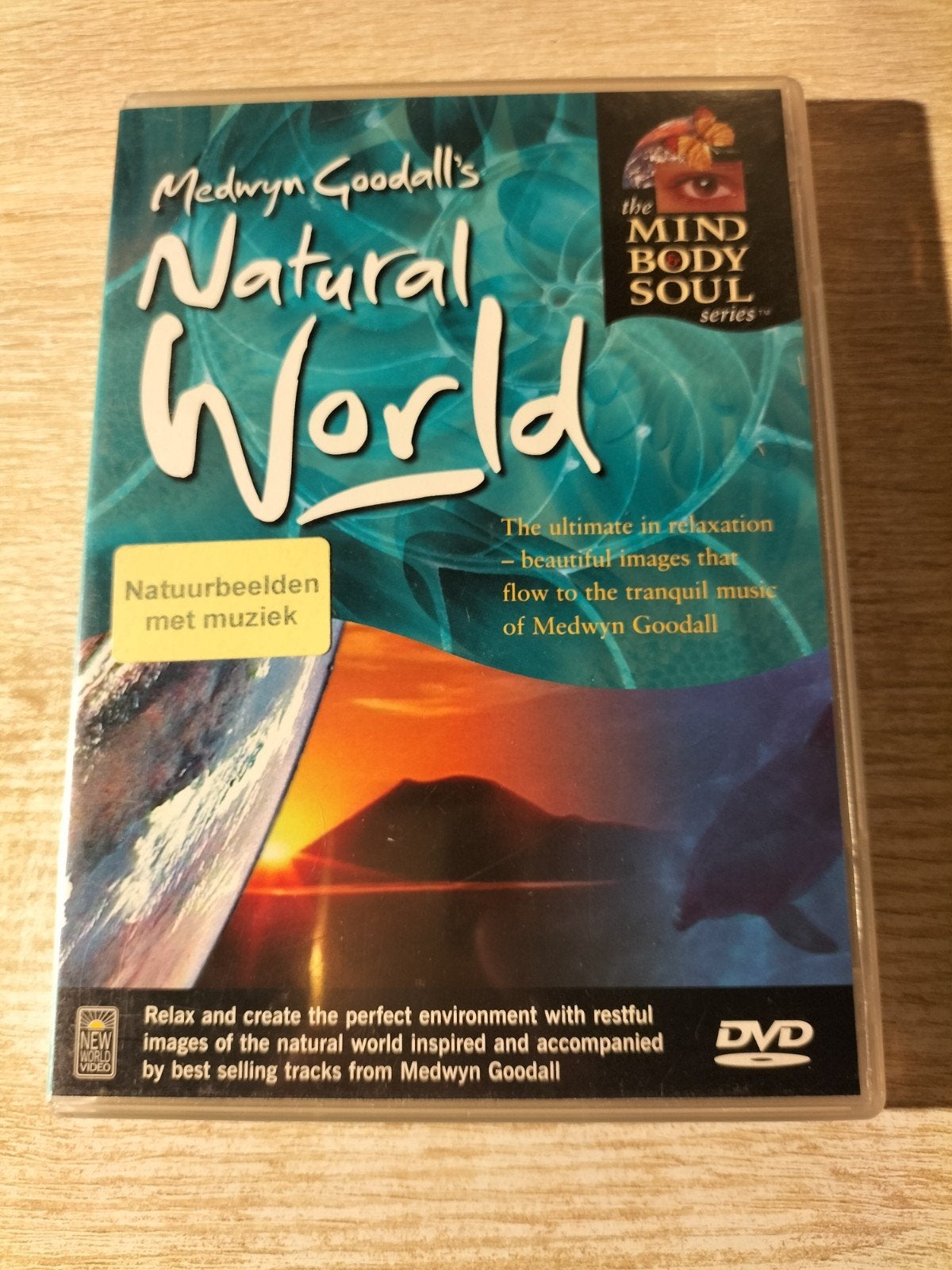 Natural World, Ophalen of Verzenden