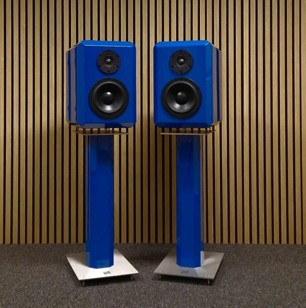 Small reality Semmaa audio., Ophalen of Verzenden, Zo goed als nieuw, Overige merken